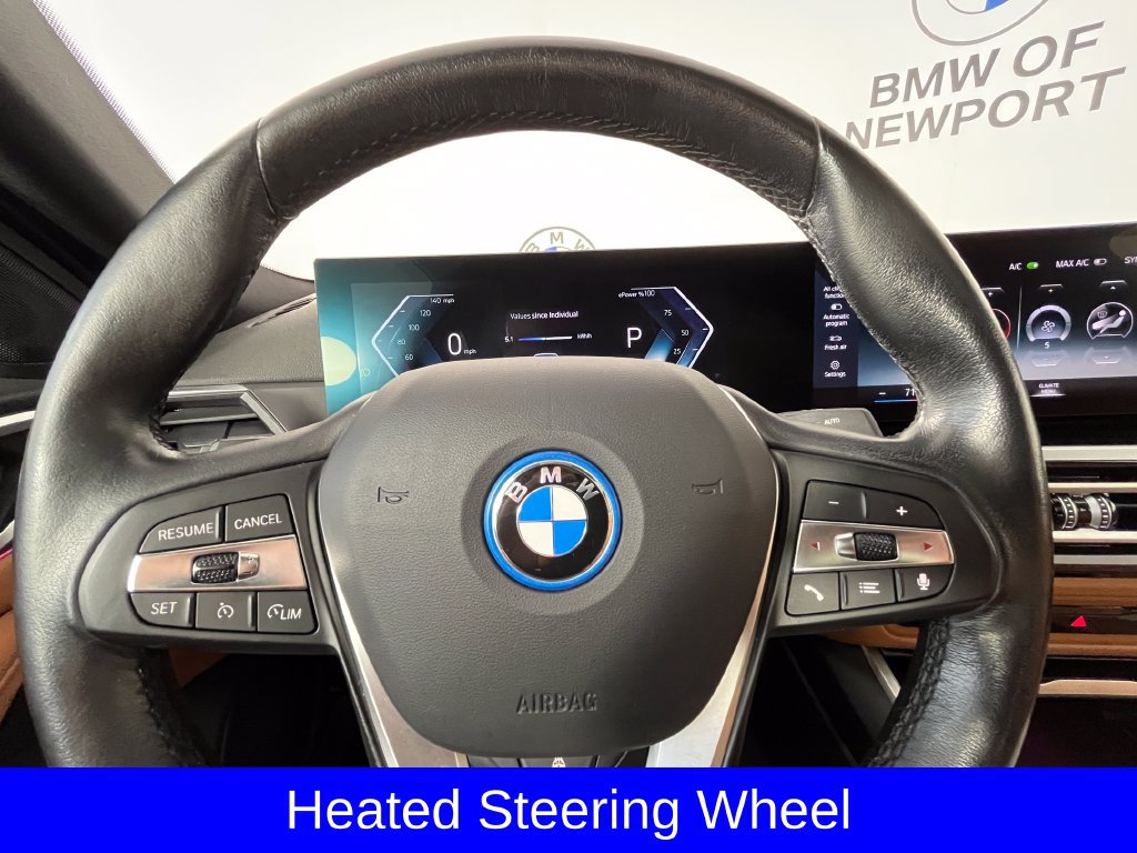 Used 2023 BMW i4 eDrive35 w/ Premium Package RWD image 5