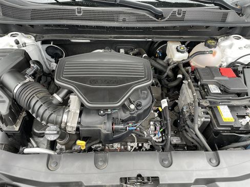 Certified 2024 Chevrolet Blazer RS w/ Driver Confidence II Package image 27