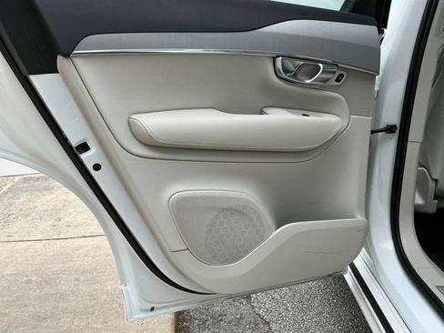 Certified 2023 Volvo XC90 B5 Core w/ Protection Package Premier AWD/4WD image 28
