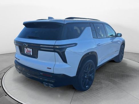 New 2026 Chevrolet Traverse RS w/ LPO, Floor Liner Package image 5