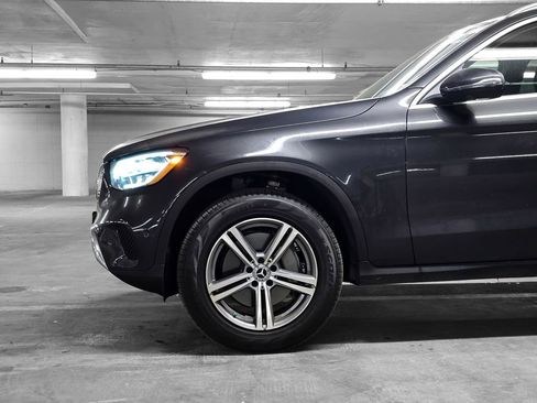 Used 2022 Mercedes-Benz GLC 300 4MATIC image 14