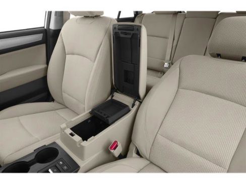 Used 2019 Subaru Outback 2.5i Touring w/ Protection Package #1 AWD/4WD image 18