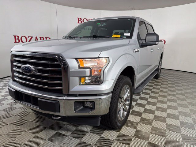 Used 2017 Ford F150 XLT w/ Equipment Group 302A Luxury AWD/4WD image 4