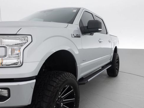 Used 2016 Ford F150 XLT w/ Equipment Group 302A Luxury AWD/4WD image 12