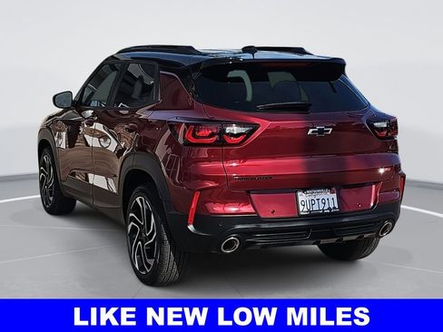 Used 2025 Chevrolet TrailBlazer RS w/ Driver Confidence Package image 5