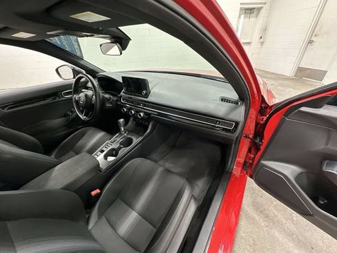 Used 2025 Honda Civic Sport Touring image 17