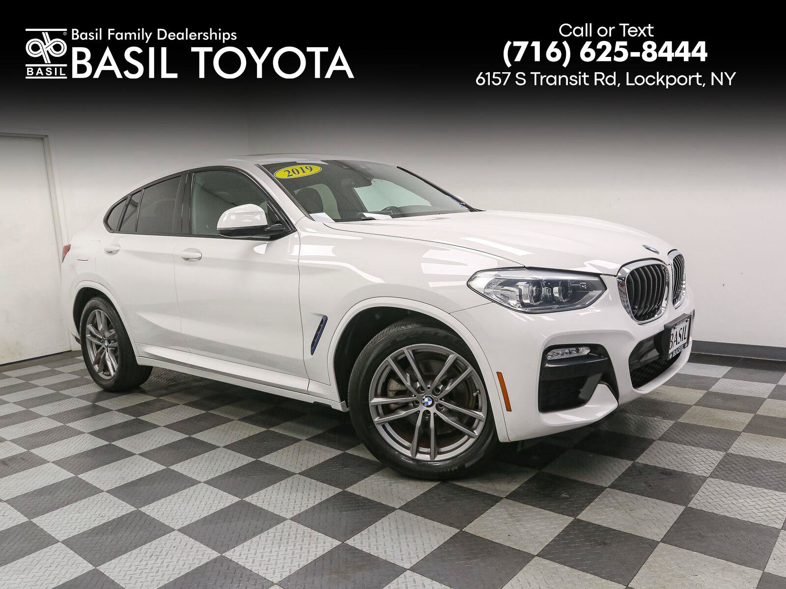 Used 2019 BMW X4 xDrive30i w/ M Sport Package 2 AWD/4WD image 1