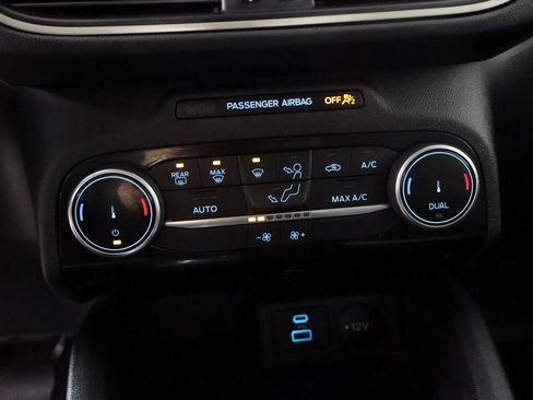 Used 2022 Ford Escape SE w/ Convenience Package image 41