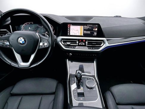 Used 2020 BMW 330i Sedan w/ Convenience Package image 14
