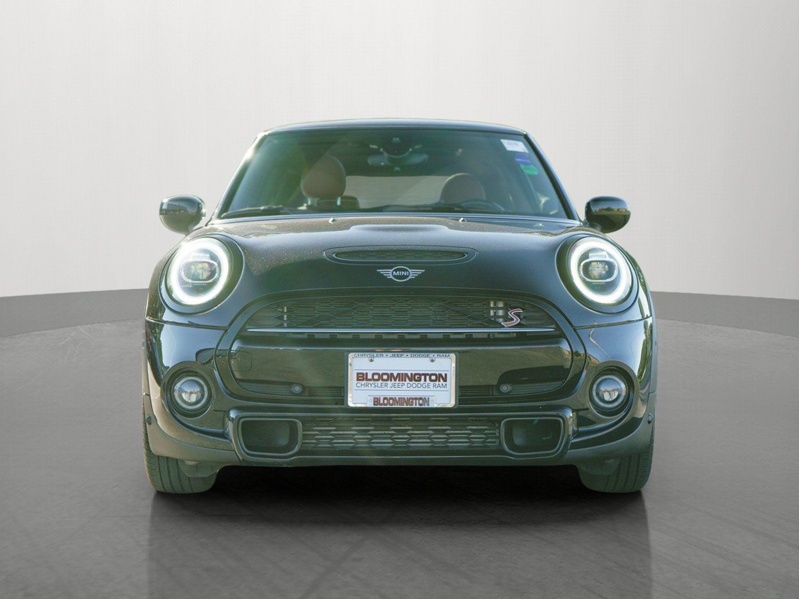 Used 2021 MINI Cooper S w/ Driver Assistance Package FWD image 2