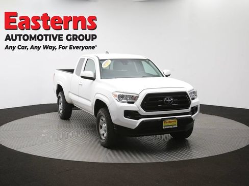 Used 2021 Toyota Tacoma SR RWD image 48