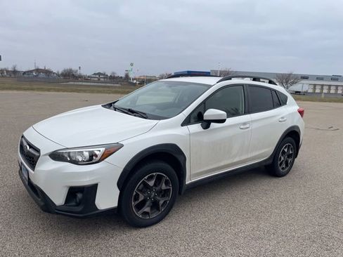 Used 2019 Subaru Crosstrek 2.0i Premium w/ Eyesight System image 6