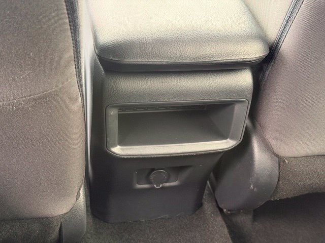 Used 2019 Toyota RAV4 LE w/ All Weather Liner Package AWD/4WD image 18