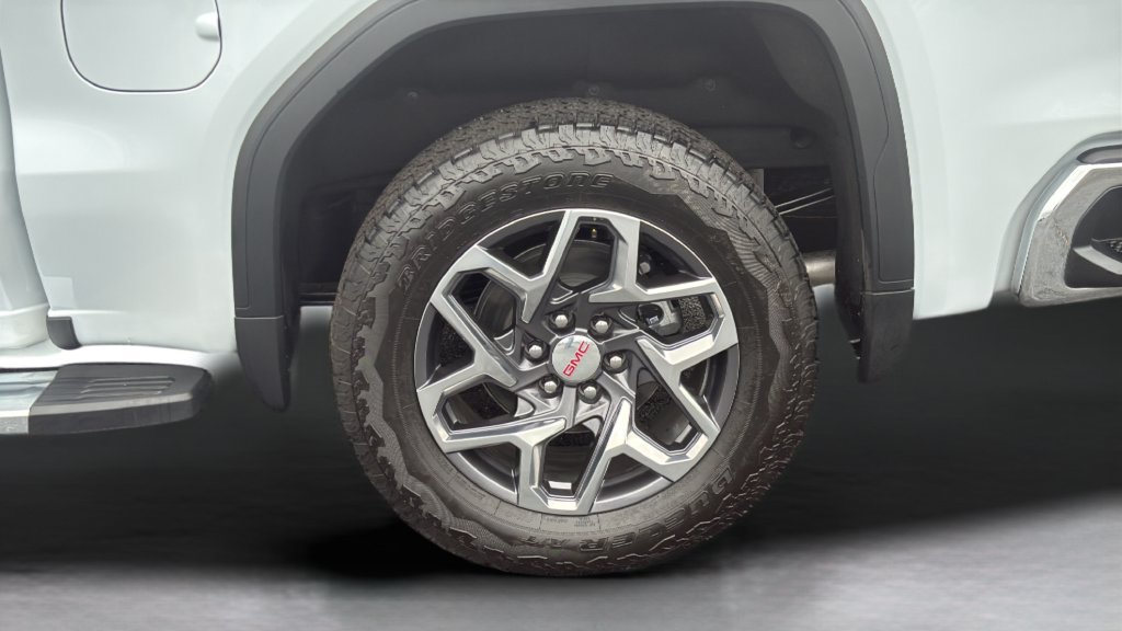 Used 2026 GMC Sierra 1500 SLT w/ SLT Premium Plus Package AWD/4WD image 21
