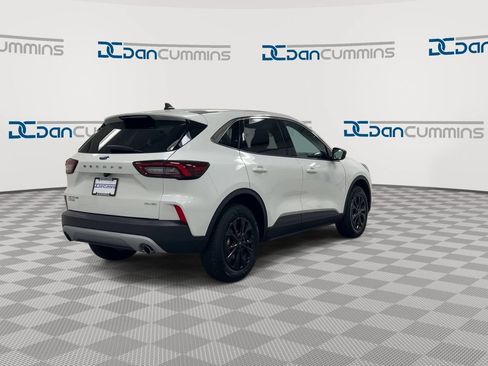 Used 2023 Ford Escape Active AWD/4WD image 8