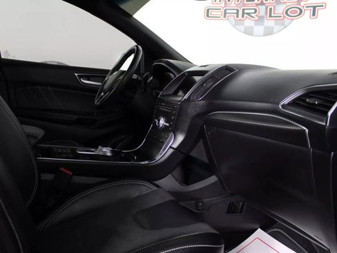 Used 2019 Ford Edge ST w/ Equipment Group 401A image 12