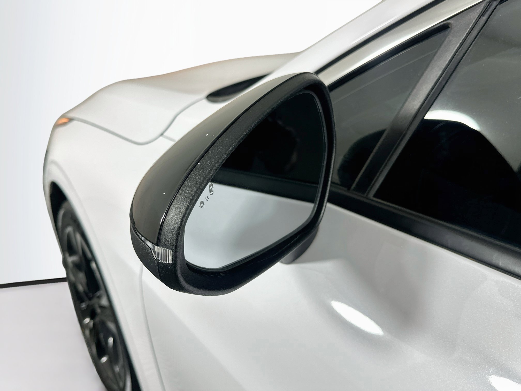 Used 2024 Kia K5 GT-Line w/ GT-Line Premium Package FWD image 16