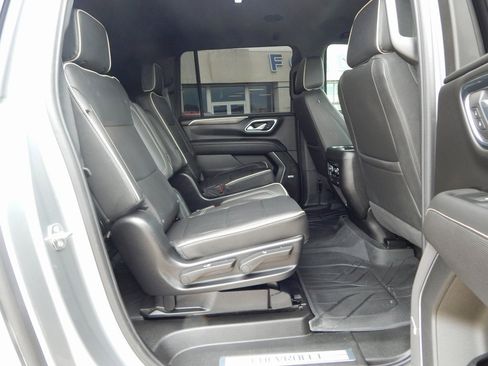 Used 2024 Chevrolet Suburban Premier w/ Max Trailering Package image 16