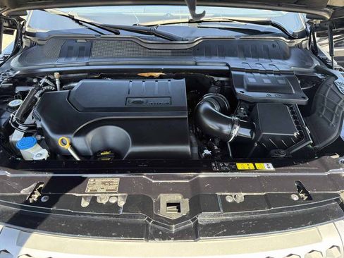 Used 2018 Land Rover Range Rover Evoque SE AWD/4WD image 25