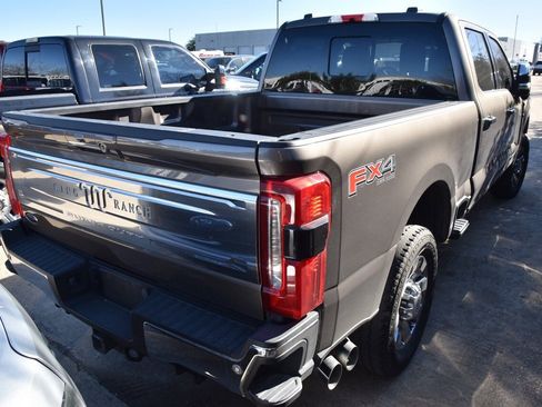 Used 2023 Ford F250 King Ranch w/ Chrome Package image 5