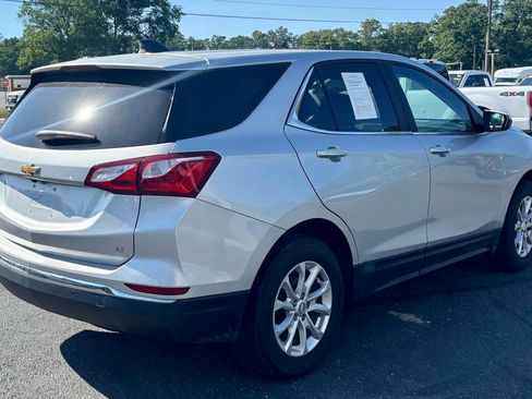 Used 2021 Chevrolet Equinox LT w/ Driver Convenience Package FWD image 6