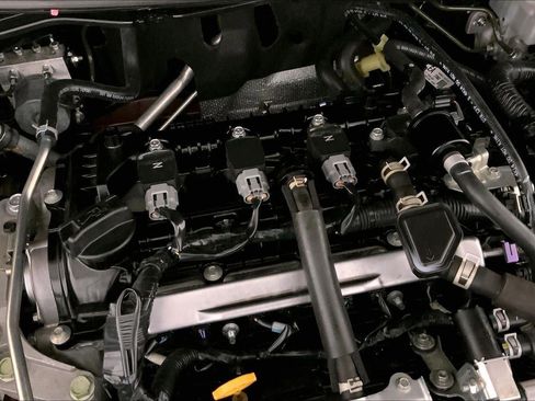 Used 2025 Nissan Versa SV w/ Trunk Package FWD image 32
