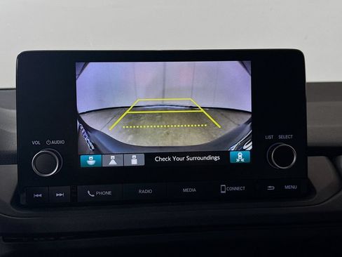 Used 2025 Honda Accord SE image 16