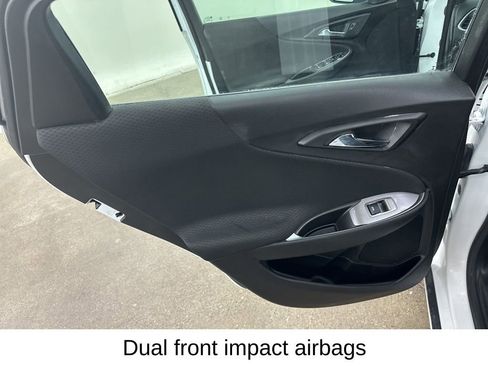 Used 2022 Chevrolet Malibu RS image 30