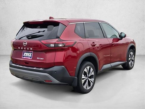 Used 2022 Nissan Rogue SV AWD/4WD image 5