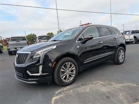 Used 2021 Cadillac XT5 Premium Luxury image 10