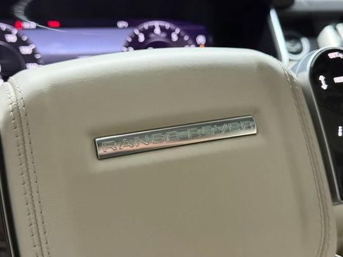 Used 2019 Land Rover Range Rover Supercharged image 17