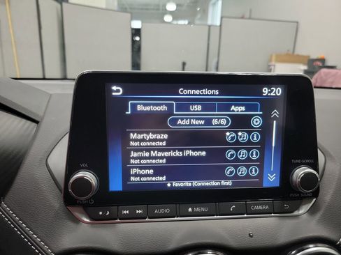 Used 2025 Nissan Sentra SV image 41