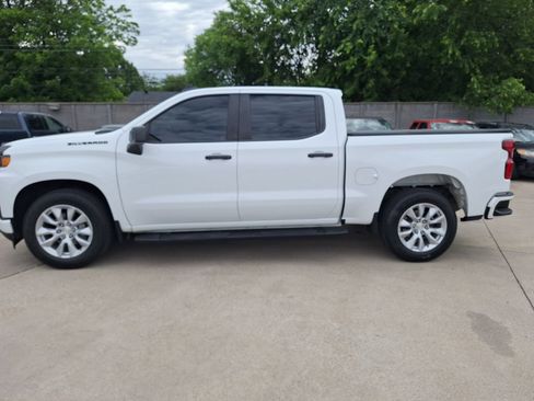 Used 2022 Chevrolet Silverado 1500 Custom w/ LPO, Dark Essentials Package RWD image 3