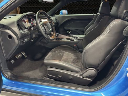 Used 2023 Dodge Challenger R/T Scat Pack w/ Plus Package image 4