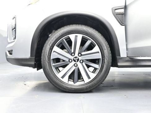 Used 2024 Mitsubishi Outlander Sport ES image 17