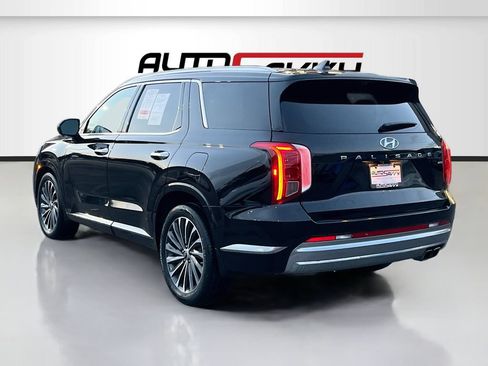Used 2023 Hyundai Palisade Calligraphy AWD/4WD image 5