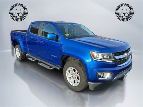 Used 2020 Chevrolet Colorado LT w/ Luxury Package image 3