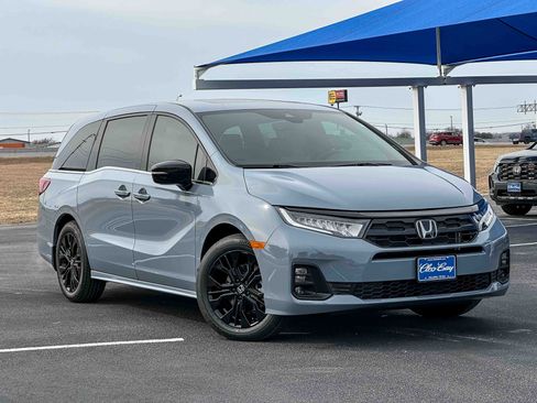 New 2026 Honda Odyssey Sport-L image 2