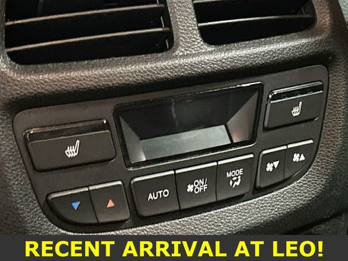 Used 2021 Honda Pilot Touring image 26