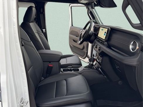 New 2026 Jeep Wrangler Sahara image 27