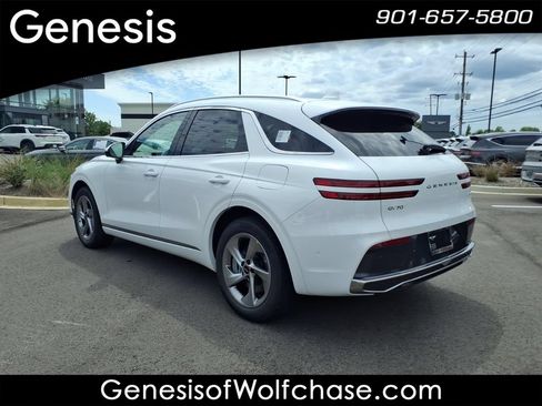 Used 2026 Genesis GV70 2.5T Advanced AWD/4WD image 3