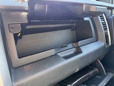 Used 2016 RAM 1500 Laramie w/ Convenience Group image 34