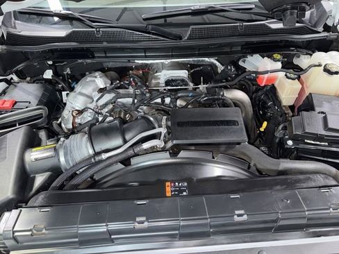 Used 2024 Chevrolet Silverado 2500 LT w/ All Star Edition image 7