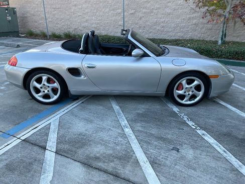Used 2001 Porsche Boxster S image 15