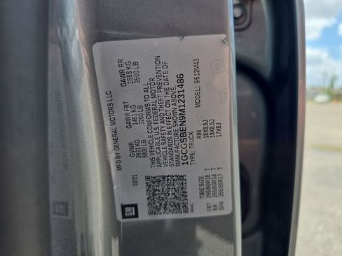 Used 2021 Chevrolet Colorado W/T w/ Custom Special Edition image 27