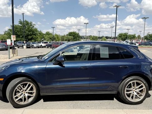 Used 2023 Porsche Macan AWD/4WD image 6