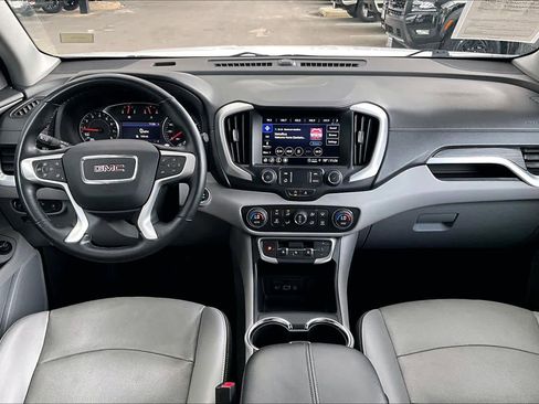 Used 2023 GMC Terrain SLT image 14