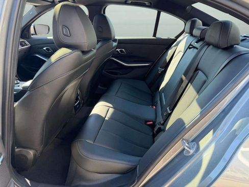 Used 2024 BMW 330i Sedan image 33