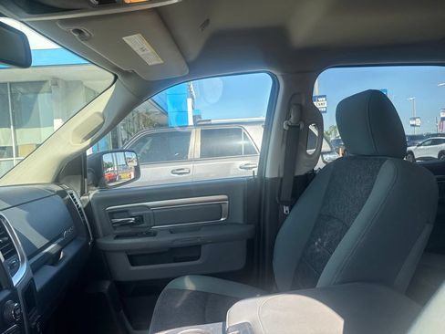 Used 2019 RAM 1500 Big Horn AWD/4WD image 19