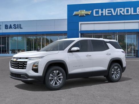 New 2026 Chevrolet Equinox LT w/ Safety and Technology Package AWD/4WD image 2
